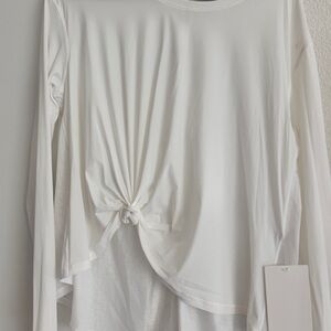 Lululemon Athletica Cream Long Sleeve Tee